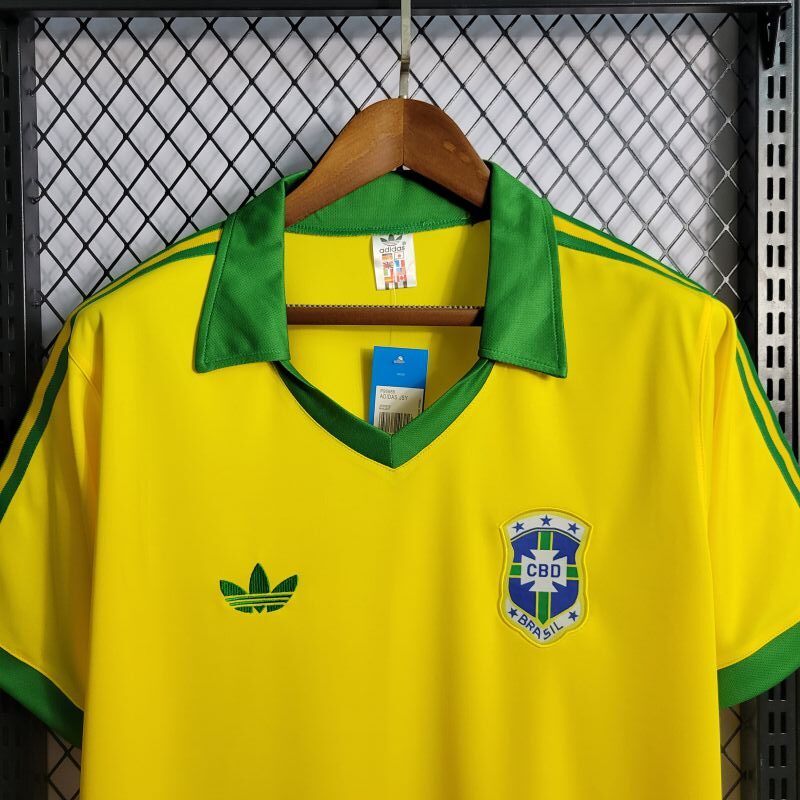 Camisa Retrô Brasil Amarela 1979
