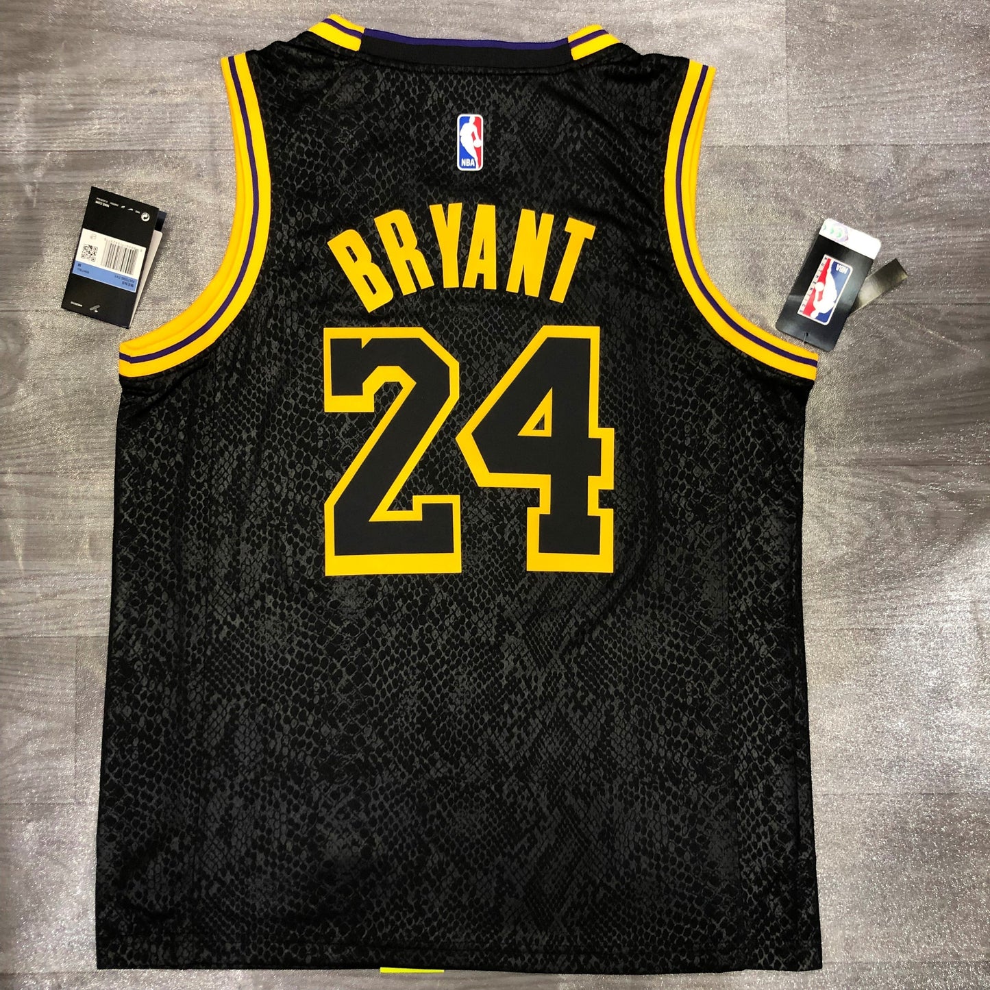 Regata Los Angeles Lakers Black Mamba Kobe Bryant