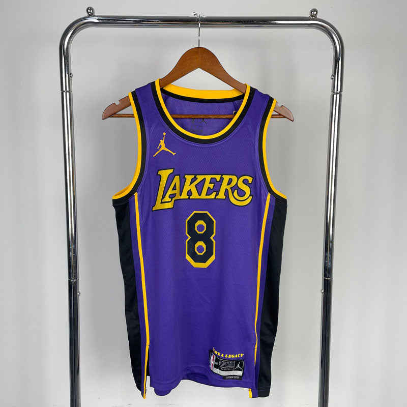 Regata NBA Los Angeles Lakers Statement Edition Kobe Bryant 8 Roxa
