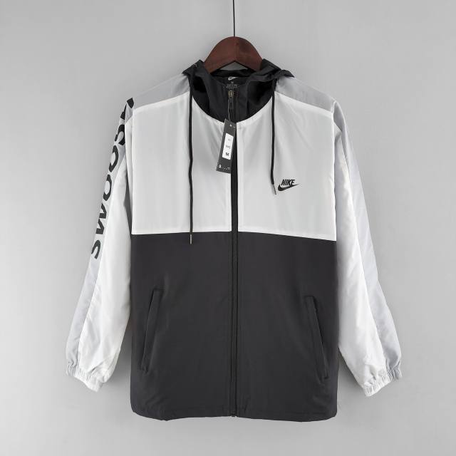 Corta Vento Swoosh Nike Preto x Branco