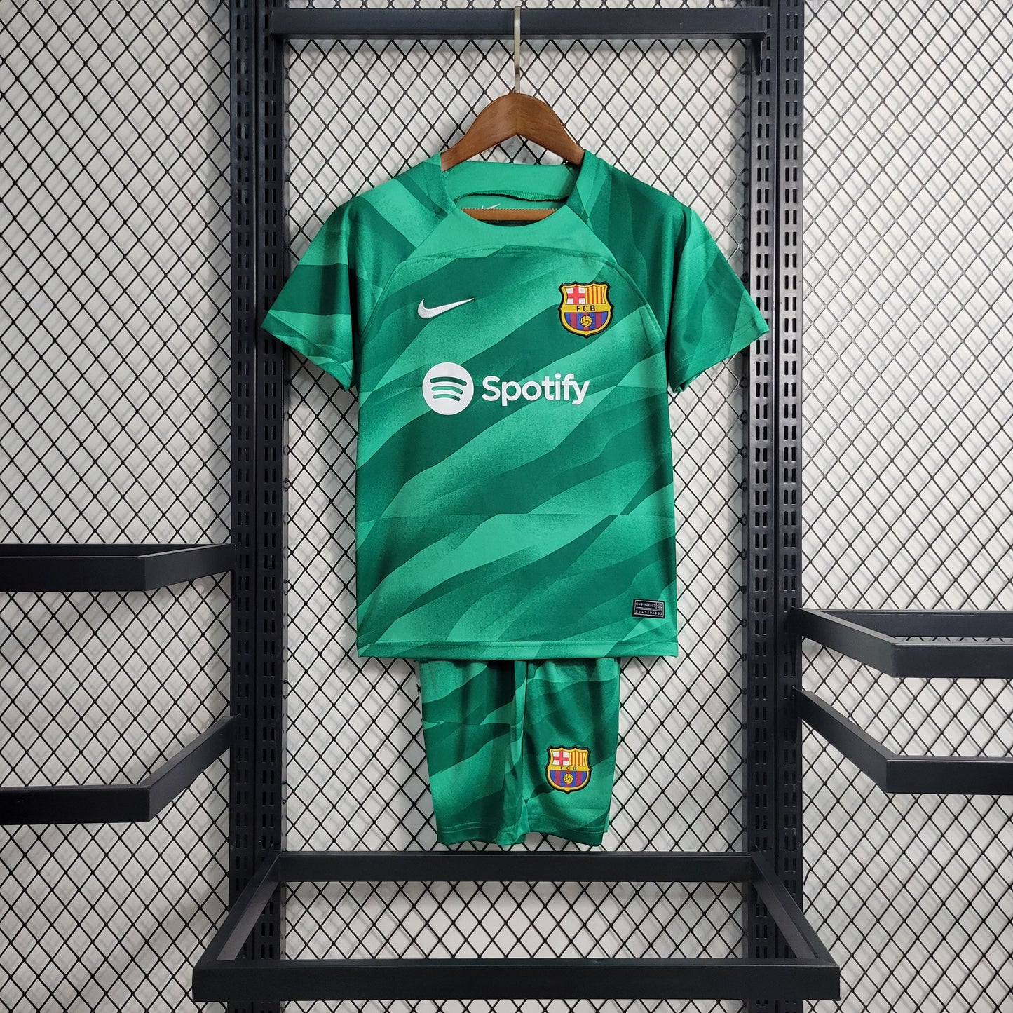 Kit Nike Barcelona Goleiro Verde - 2023/24 Infantil