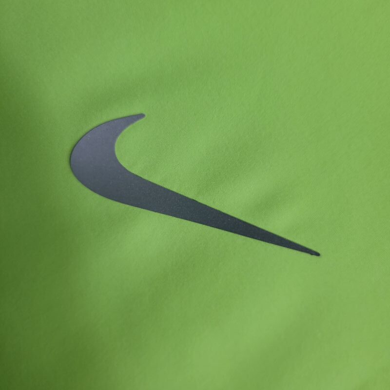 Corta Vento Verde Solid Nike