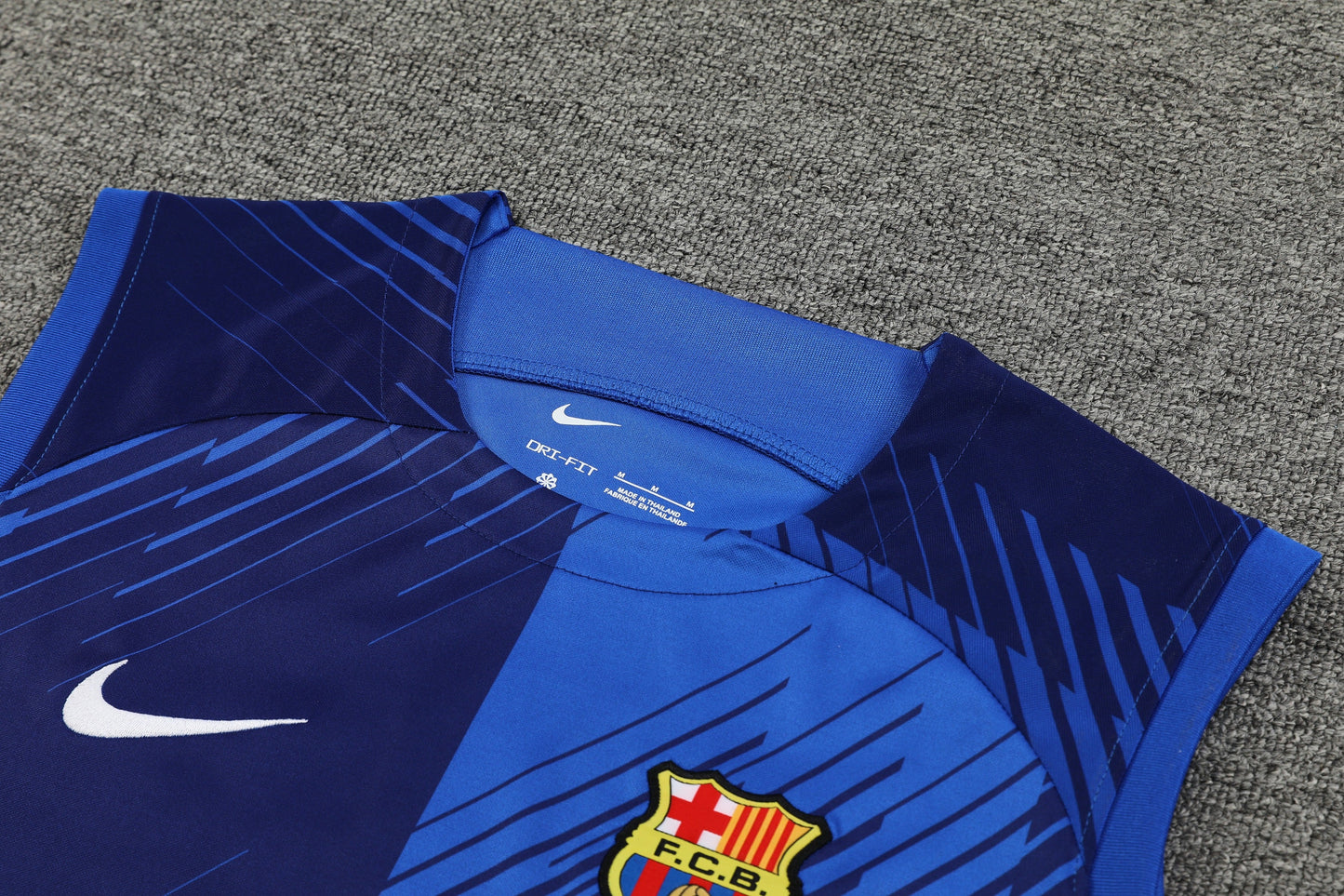 Kit Camisa Regata e Short Barcelona 23/24