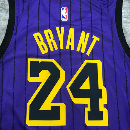 Regata NBA Los Angeles Lakers City Edition 18/19 Kobe Bryant 24 Roxa