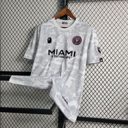 Camisa Branca Inter Miami x Bape