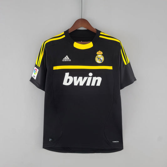 Real Madrid RETRO GOALKEEPER Black 2011/12