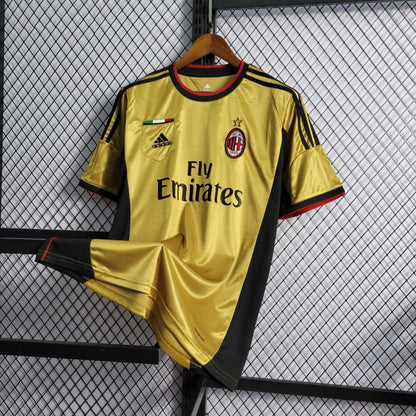 Camisa Dourada Retro Milan 13/14