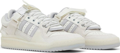 Tênis Adidas Bad Bunny x Forum Buckle Low