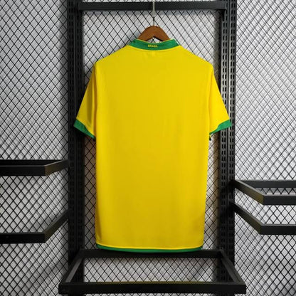 Camisa Amarela Retrô Brasil 2006