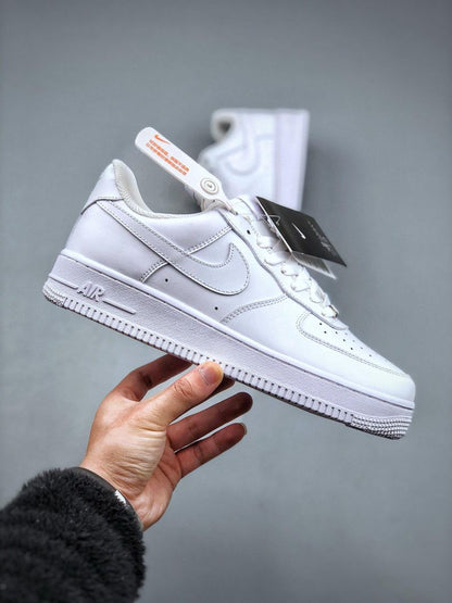 TÊNIS NIKE AIR FORCE 1 TRIPLE WHITE