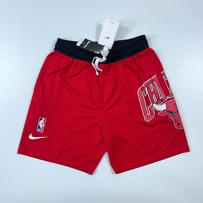 Shorts casual do Chicago Bulls vermelho