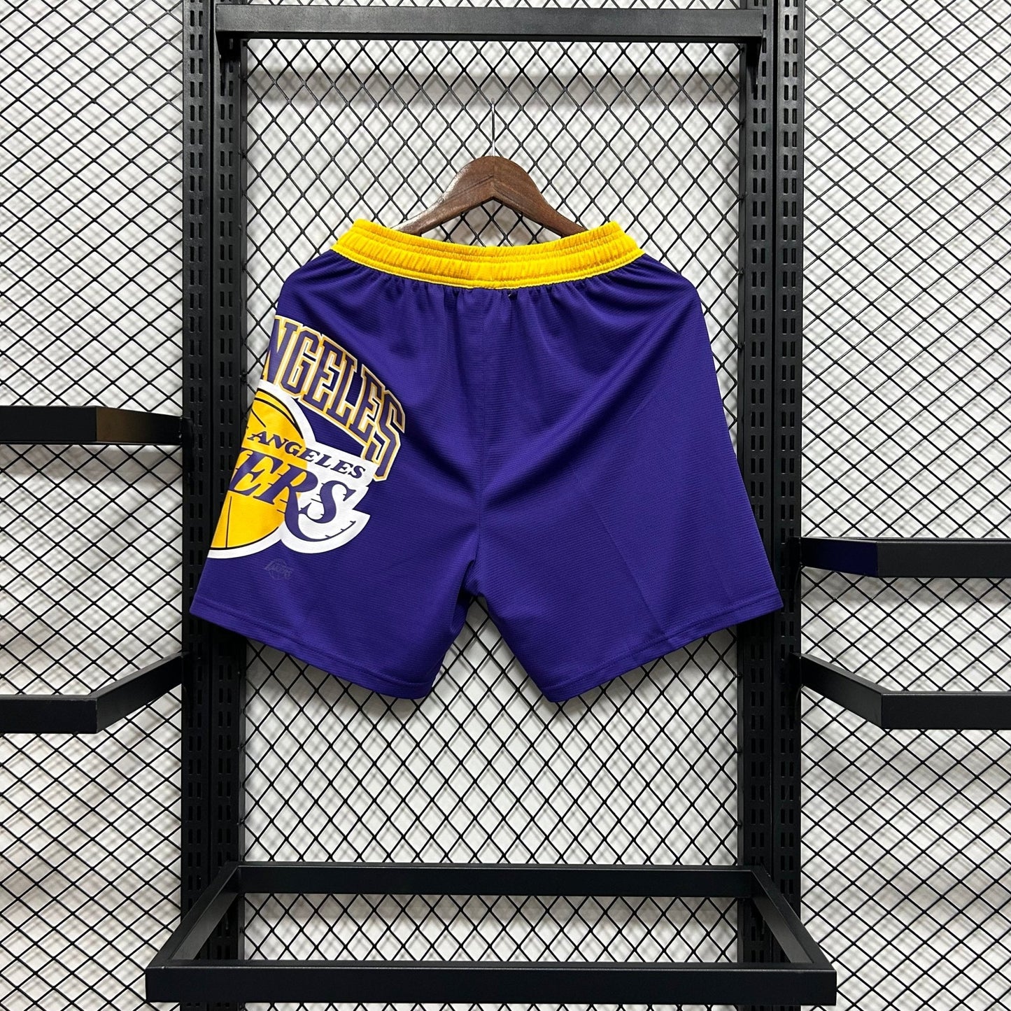 Shorts casual do Lakers roxo