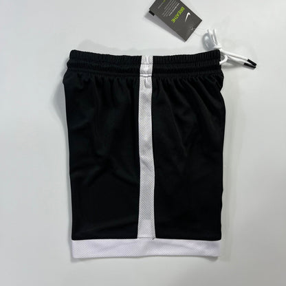 Shorts Nike preto