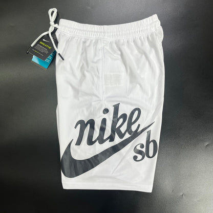 Shorts Nike sb branco